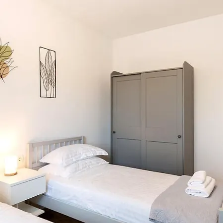Casa Mia By Guide *